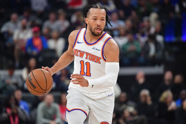 配资炒股官方网站 火力靠谱！布伦森18中12砍29分 第三节独得14分